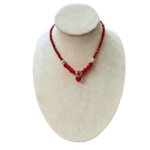 Romántico juego de aretes y collar rojos con dije de corazón, baño de plata, cristales checos. - Image 3