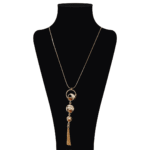 Collar largo dorado de cadena, aleación de metales, con resinas en tonos otoñales. - Image 2